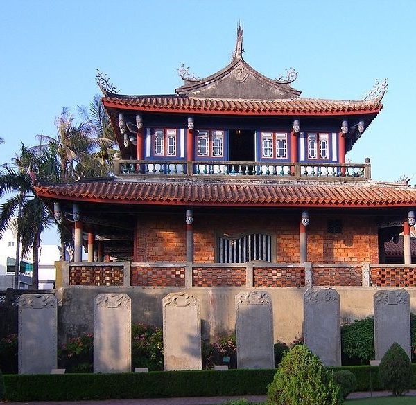 赤嵌樓<div class="us-btn-style_11">Chikan Tower</div>